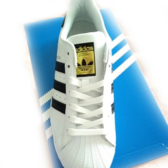 New Women's Adidas Superstar Genuine Leather Fashionable Sneakers/Athletic/Tenni - Picture 13 of 14